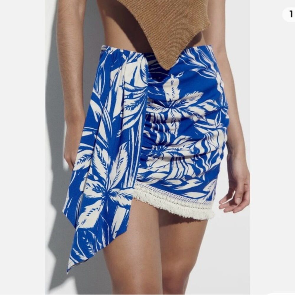 Zara Blue Tropical Print Wrap Mini Skirt size Small